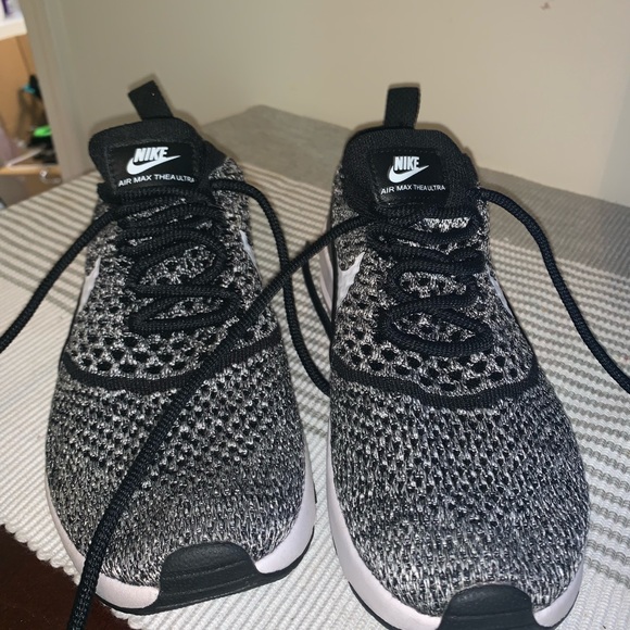 Nike Shoes - Black and white nikes